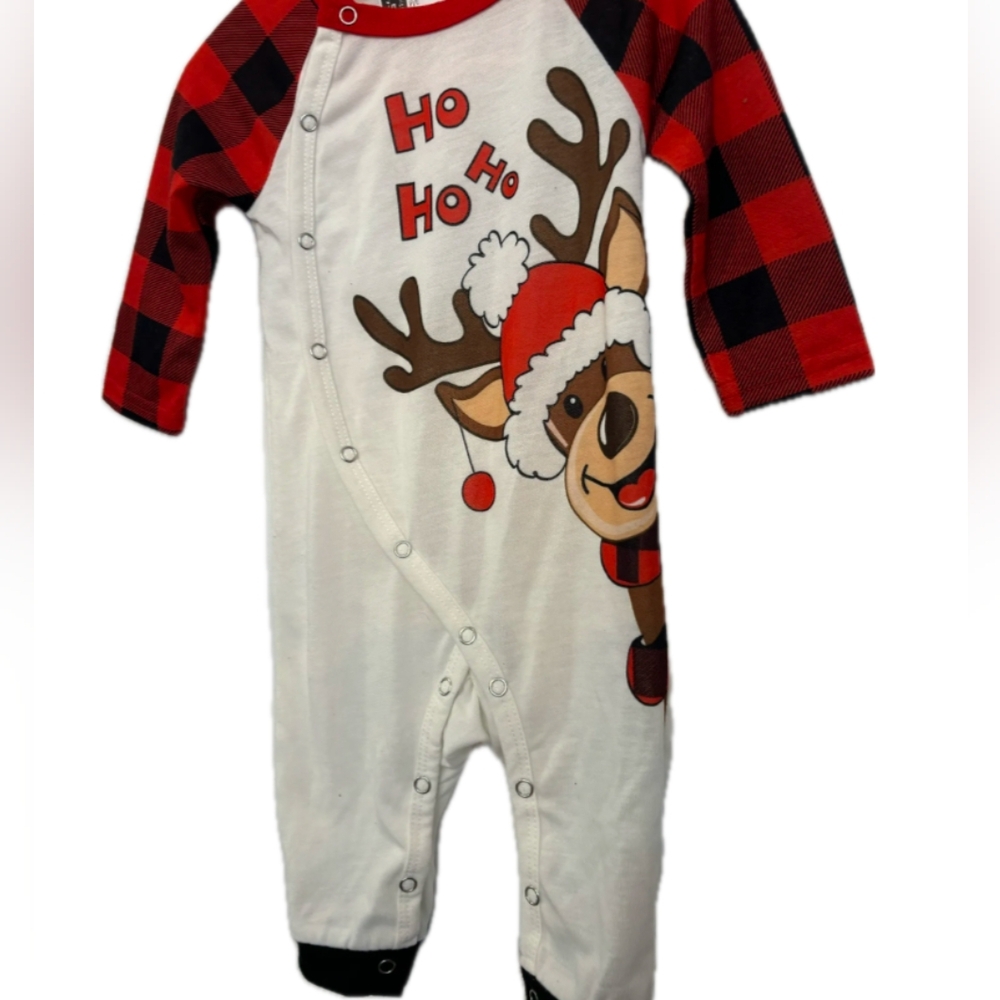 🌞4/20$ Christmas pajamas 3m